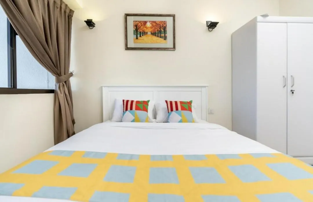 Executives Pantai Seaview Batu Ferringhi 2704 - 2 Bedrooms