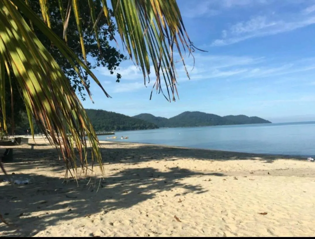 Executives Pantai Seaview Batu Ferringhi 2704 - 2 Bedrooms Apartment